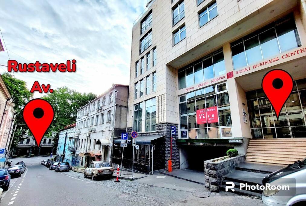 City Center 2Bdr Apartment Near Rustaveli Av. Tbiliszi Kültér fotó